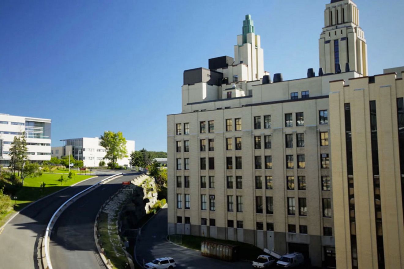 Université de Montréal universitas terbaik di kanada 2024