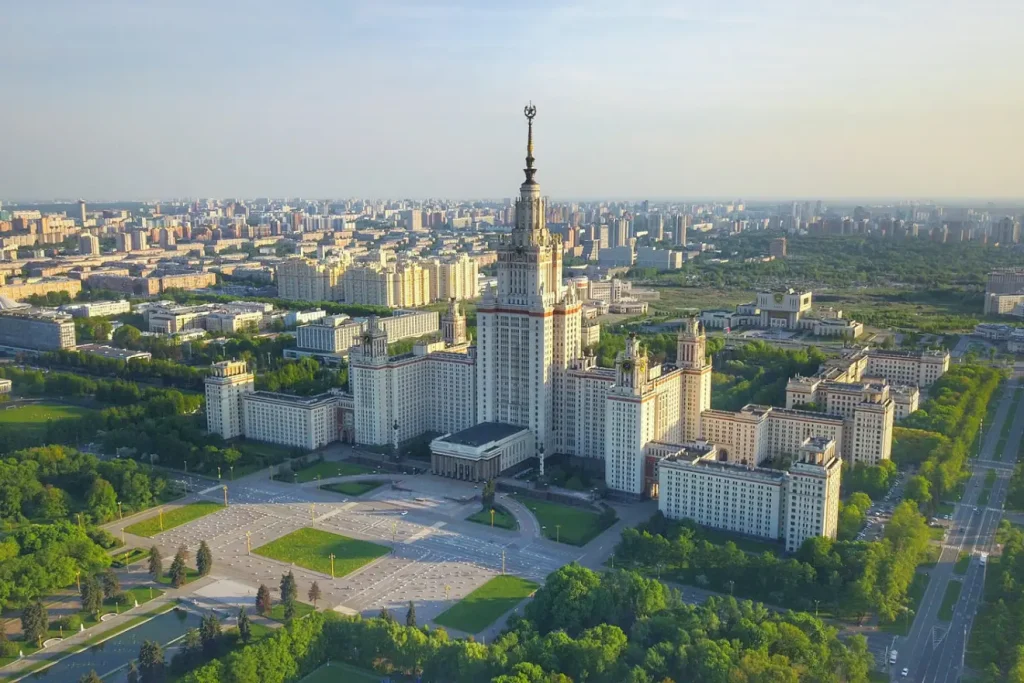 Universitas Terbaik di Rusia - Lomonosov Moscow State University (MSU)