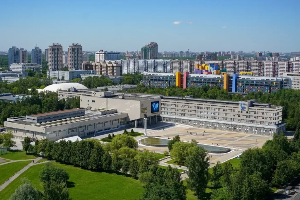 Universitas Terbaik di Rusia - RUDN University