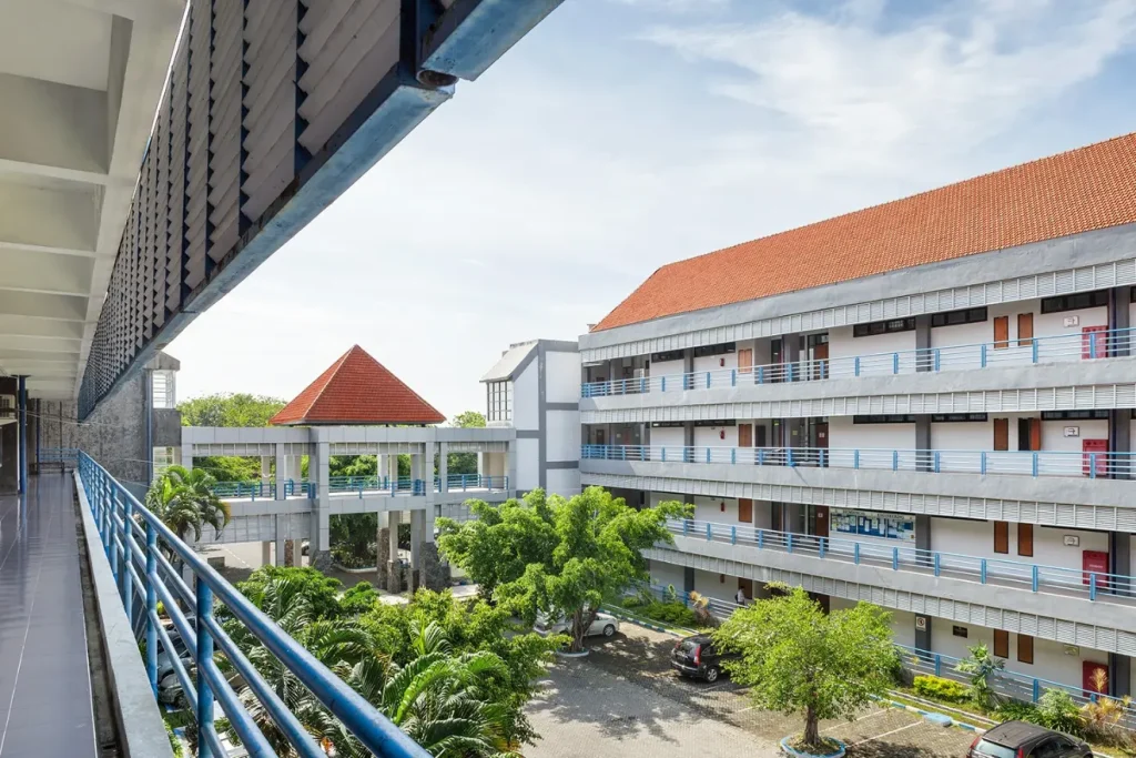 Kuliah Jurusan Teknik Informatika di Institut Teknologi Sepuluh Nopember (ITS)